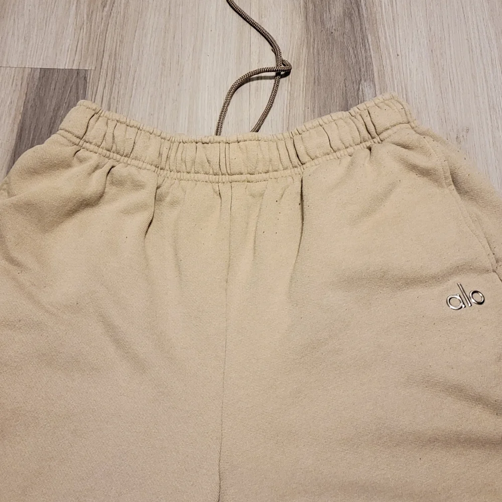 ALO ALCOLADE Sweats SIZE SMALL - Picture 2 of 6